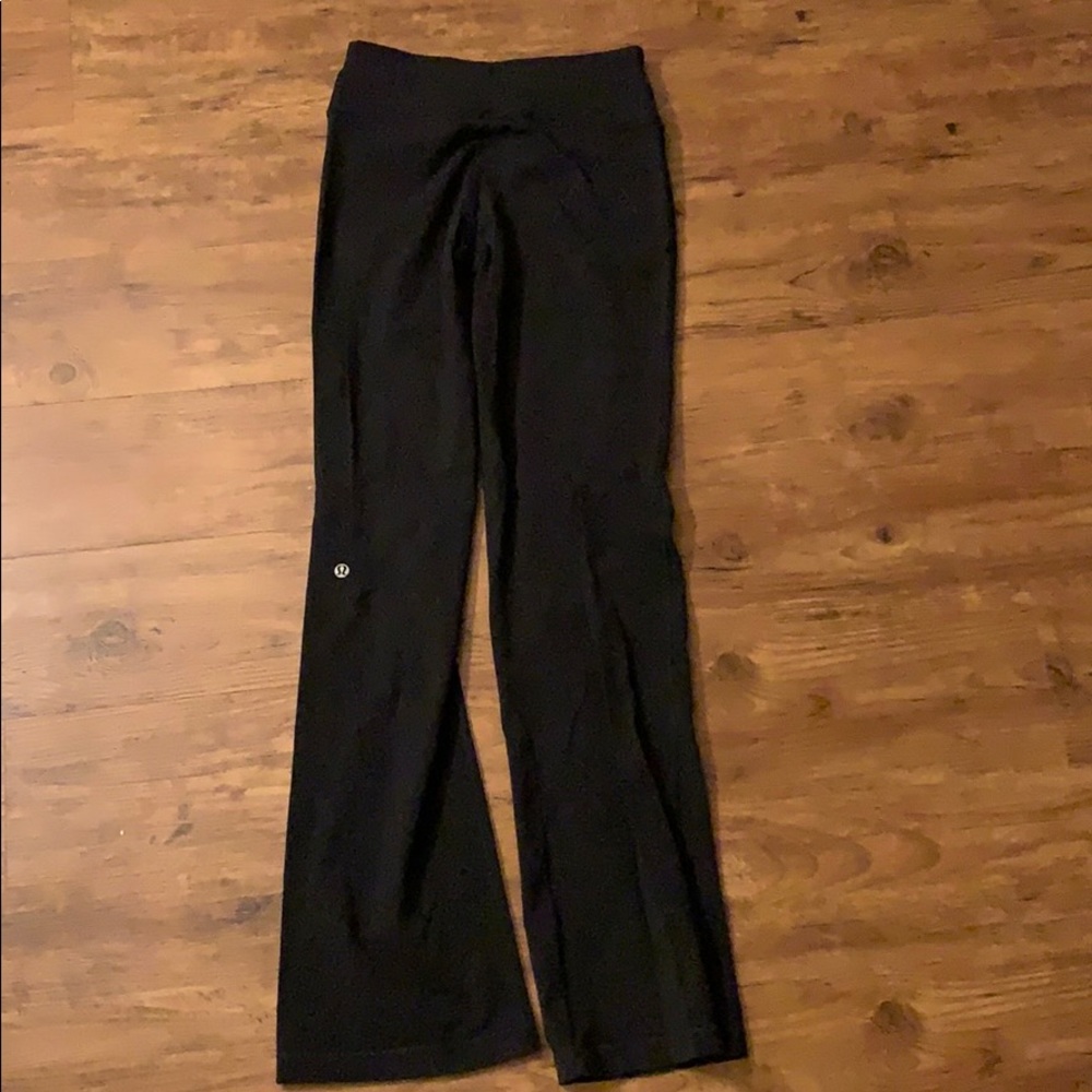Lululemon yoga pants